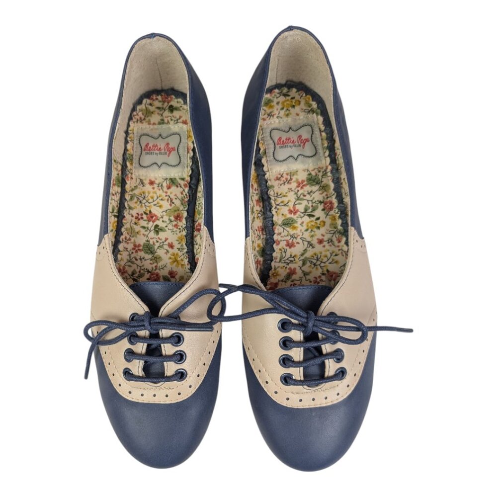 Bettie Page by Ellie | ModCloth Study Buddy Oxford Flats | Size 10 - Picture 4 of 12